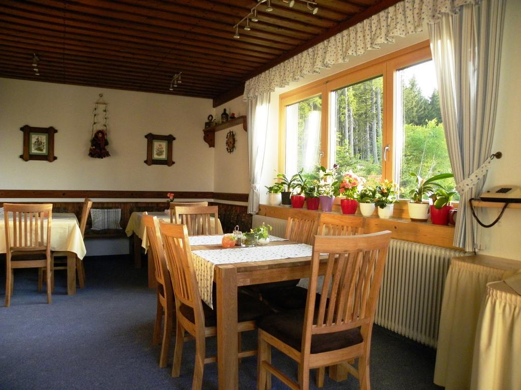 Gaestehaus Apschner Sankt Corona am Wechsel Luaran gambar